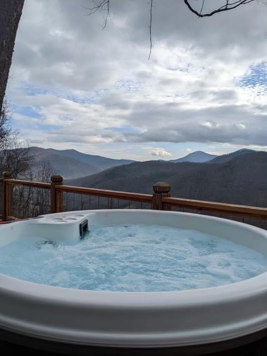 Cyanna Valley 103 spa